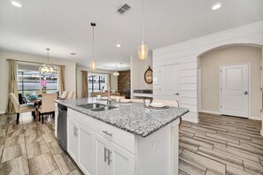 獨棟房屋 (6 Bedrooms) | 住宿設施服務