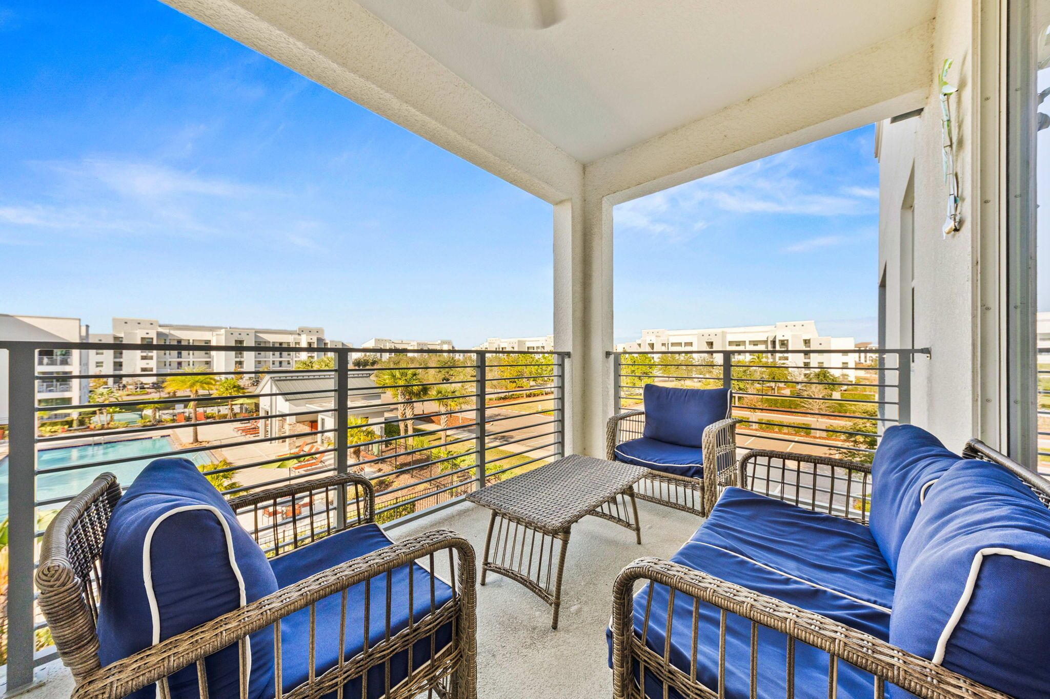 Apartment (2 Bedrooms) | Front of property