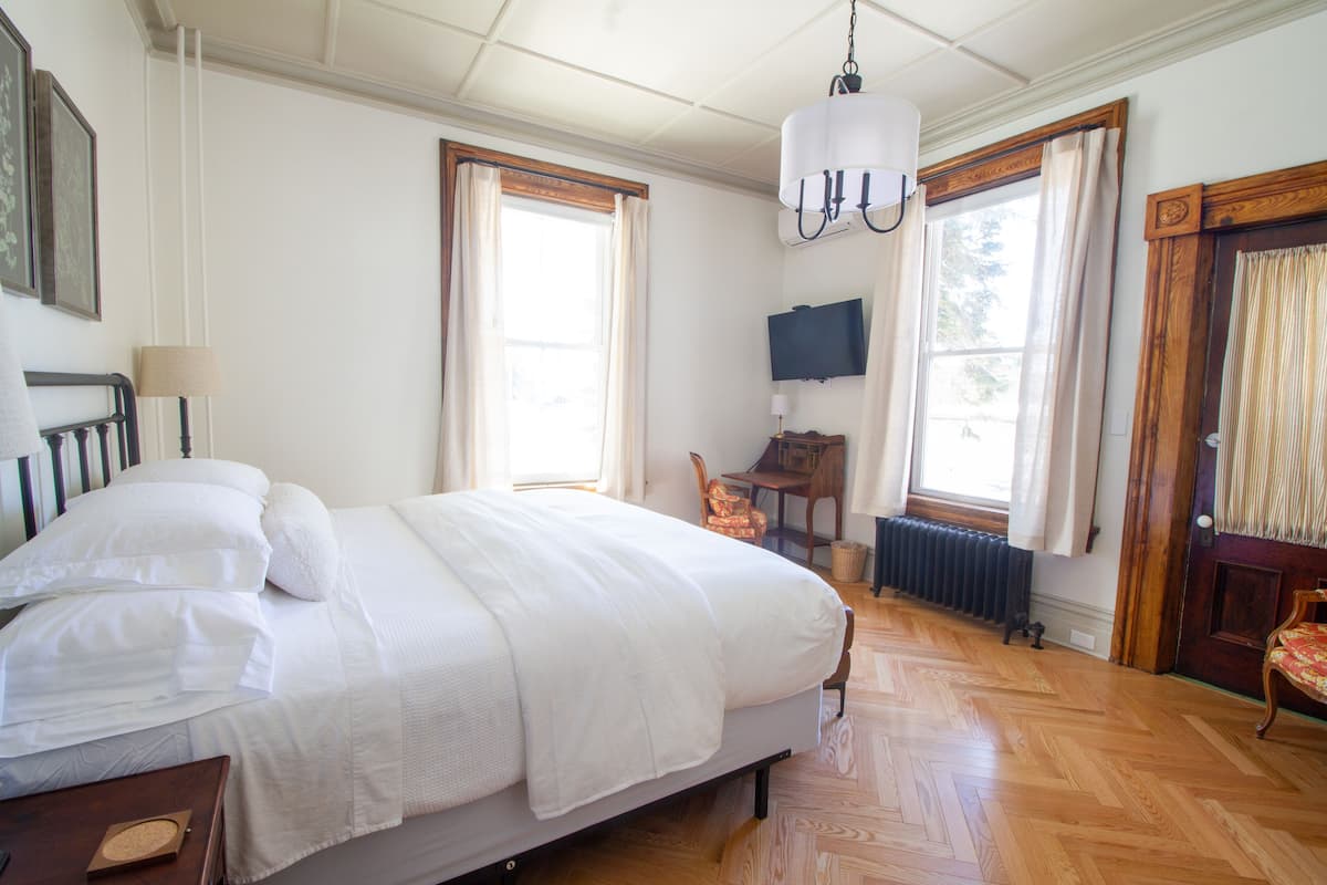 Premium bedding, individually decorated, individually furnished
