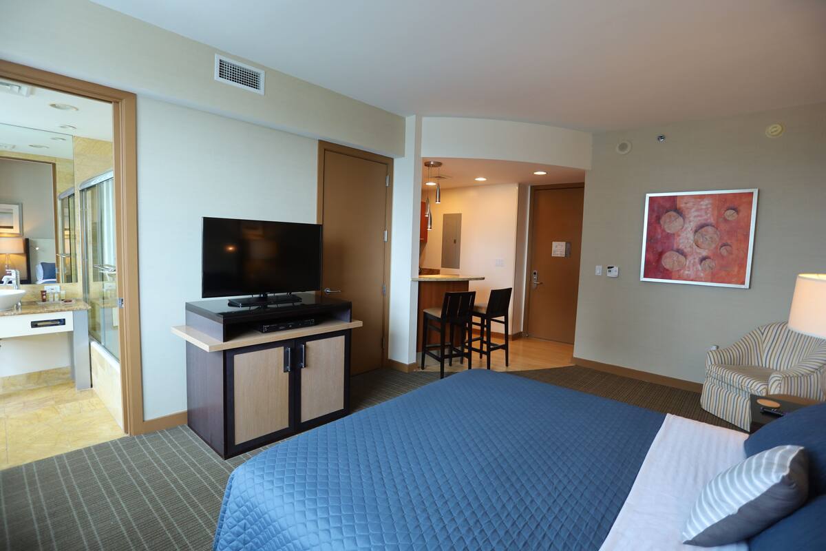 In-room safe, blackout curtains, soundproofing, iron/ironing board