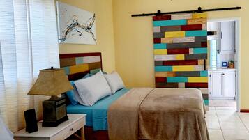 1 bedroom, iron/ironing board, free WiFi, bed sheets