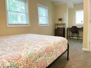 2 bedrooms, desk, iron/ironing board, travel cot
