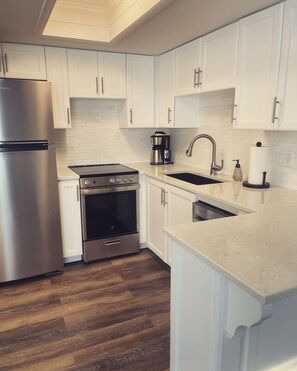 Modern up to date kitchen 