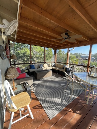 Rocky Creek Waterfront