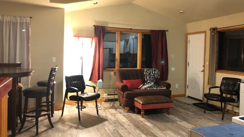 Nugget Place-Includes three separate two bedroom units near Mendenhall Glacier-DISCOUNTS ON TOURS!