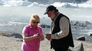 Beach - Baked Alaska-Near Mendenhall Glacier and Auke Bay Offering DISCOUNT ON TOURS! (Juneau)