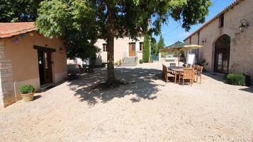 Restauration extérieure