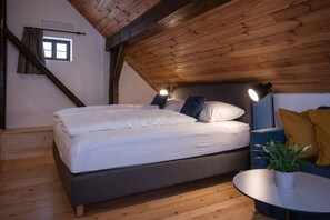 1 chambre, coffres-forts dans les chambres, fer et planche à repasser