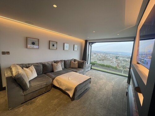 Luxury and Modern property with panoramic sea views and hot tub