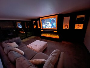 テレビ、ステレオ