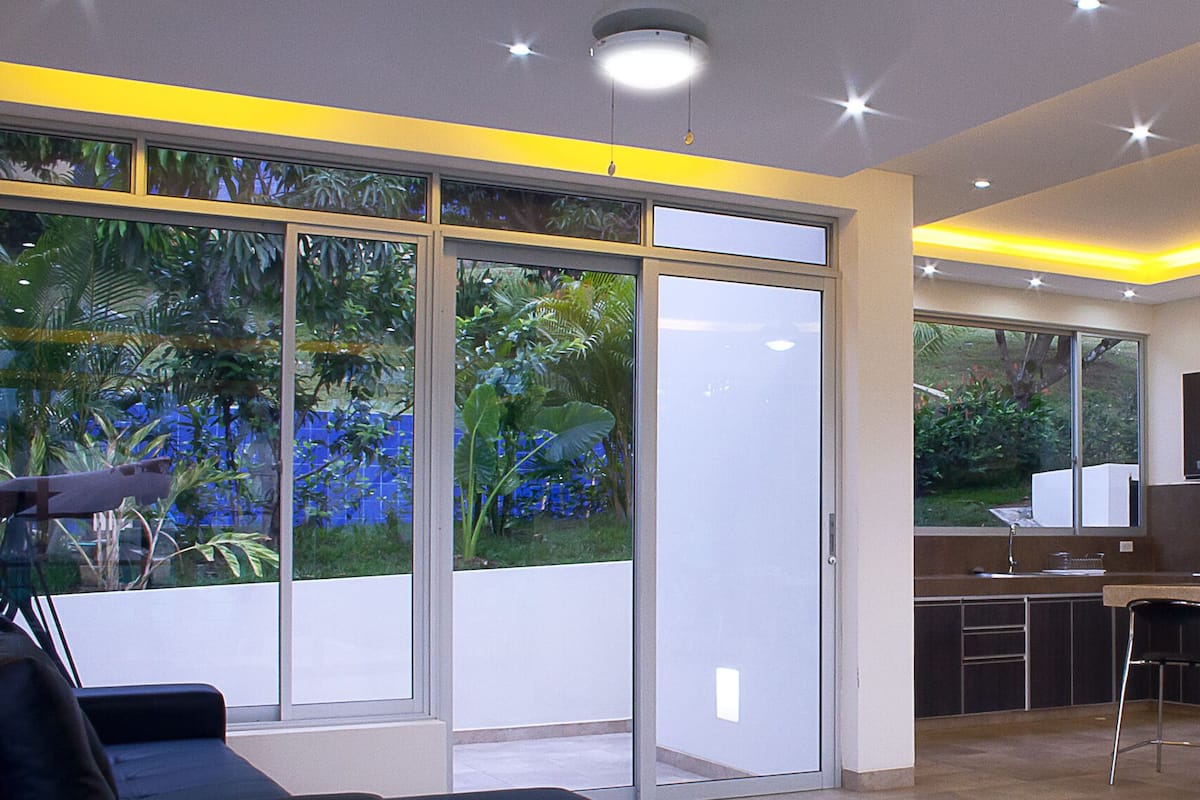 House | 2 bedrooms, in-room safe