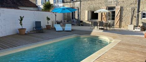 Outdoor pool, a heated pool