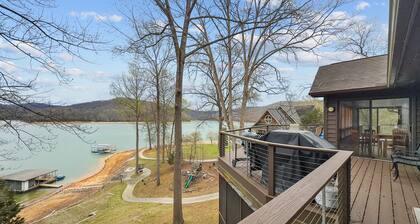 'Waters Edge' GENTILE SLOPE to your private dock w/ golf, winery, community pool