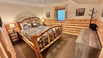 5 bedrooms, iron/ironing board, free WiFi, bed sheets
