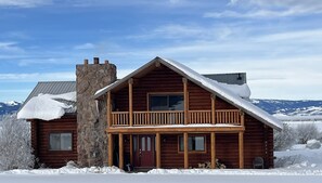 Exterior - Elk Run-Entire basement-1000 sq ft.-Cleaning fee included.  Sleeps 4-6. (Driggs)