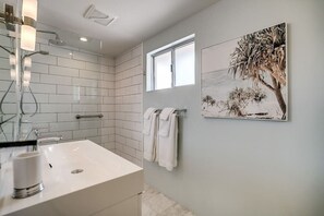 Hair dryer, towels