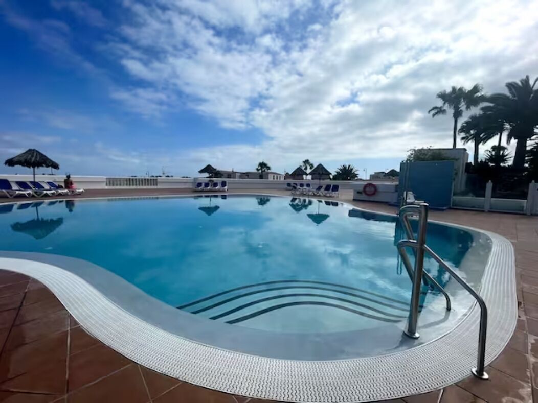 屋外プール、温水プール