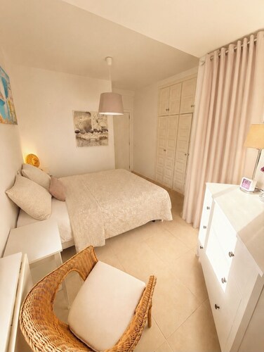 BEAUTIFUL APARTMENT IN AMARILLA GOLF, 2 bedrooms. On sale!
