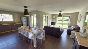 Interior - Saint Palais sur Mer - HOUSE WITH ALL COMFORT - WIFI - quiet area (ST PALAIS SUR MER)