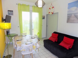 Interior - Vaux sur Mer - Neighborhood PONTAILLAC - APARTMENT - SHARED POOL (VAUX SUR MER)