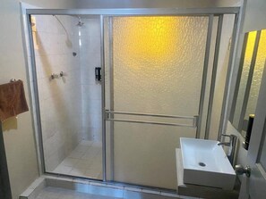 Uklassifisert bilde, 3 av 15, knapp