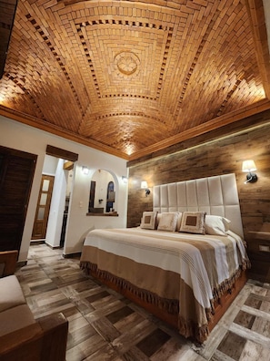 Deluxe Room, 1 King Bed, Balcony, Mountain View | 1 bedroom, premium bedding, down comforters, in-room safe
