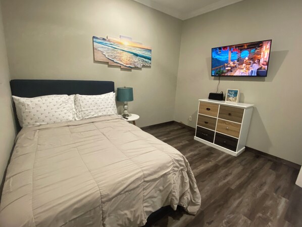 2 chambres, fer et planche à repasser, lit de bébé portatif, Wi-Fi