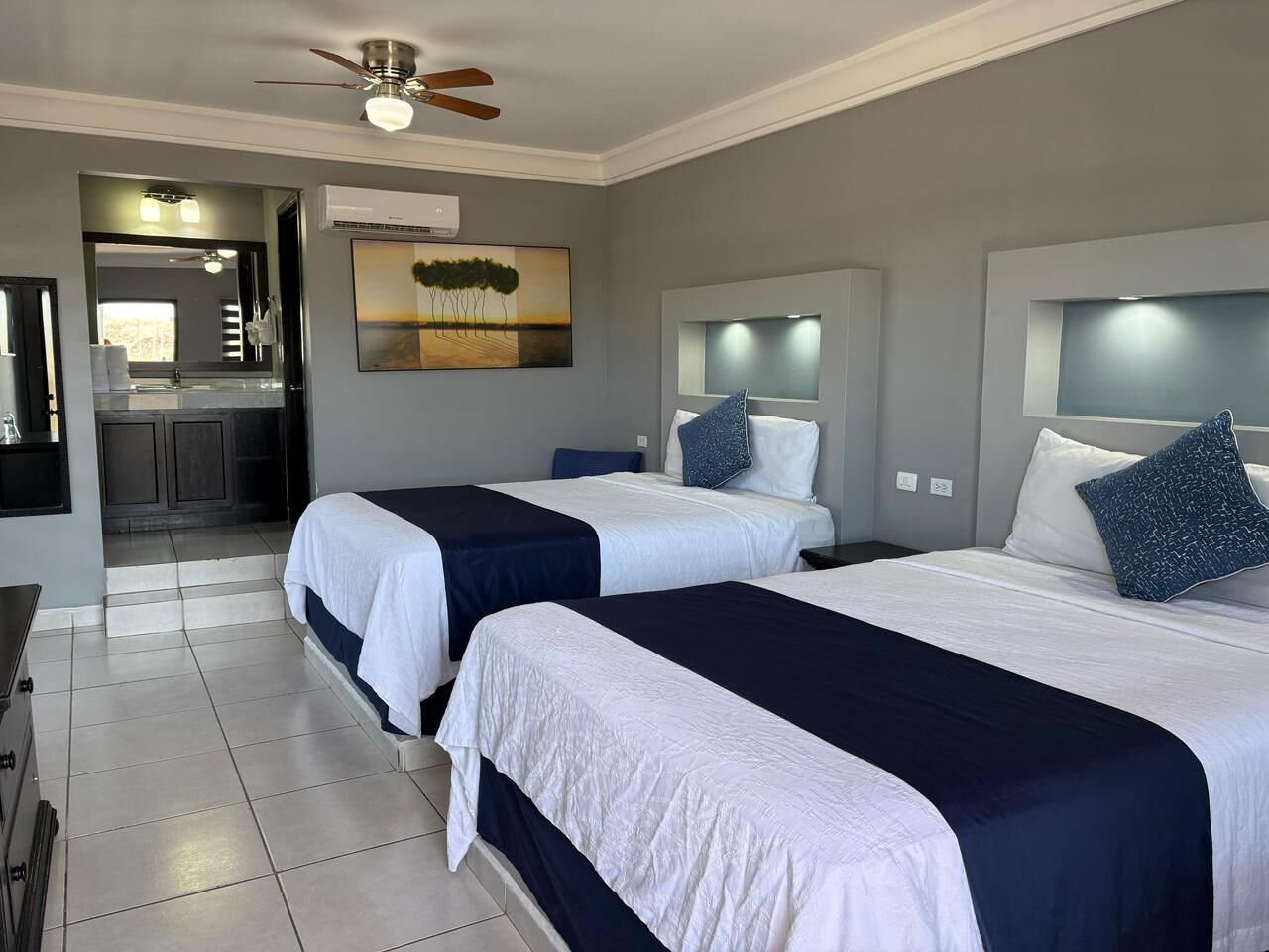 Wifi gratis y ropa de cama 