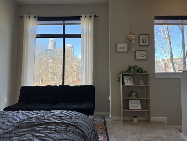 1 habitación, tabla de planchar con plancha, wifi gratis y ropa de cama 
