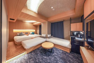 Deluxe Twin with 1 Extra Sofa Bed, Non Smoking