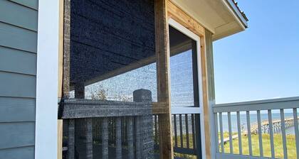 Waterfront!! Private Pier! Reel Relaxing, Real Fun On Sabine Lake