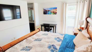 3 bedrooms, iron/ironing board, travel cot, free WiFi