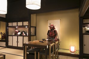 Restaurant - HAKUBA Funny hours  (Hakuba)