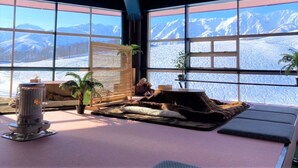 Ski hill - HAKUBA Funny hours  (Hakuba)