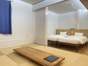 Desk, free WiFi, bed sheets - HAKUBA Funny hours  (Hakuba)