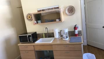 Microwave, coffee/tea maker