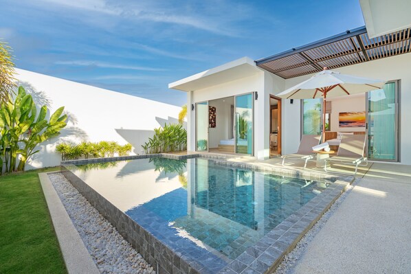 Outdoor pool - Shambhala Grand Villa - Private Pool Villas by Escape Villas (Choeng Thale)