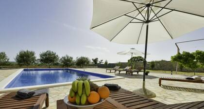 Villa Dalmacija by Interhome