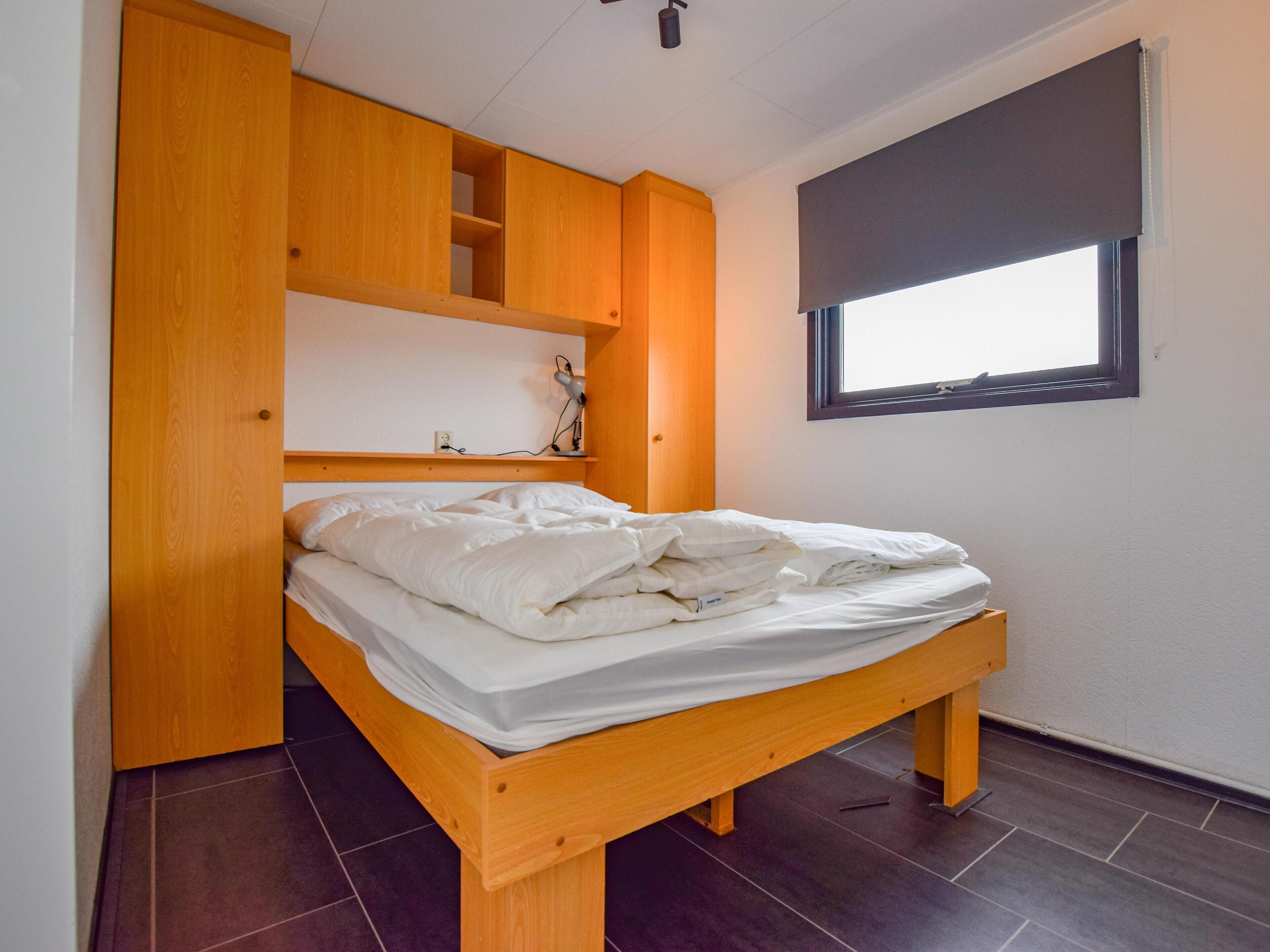 2 多间卧室、上网接入