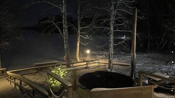 Utendørs boblebad