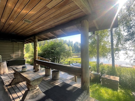 Property grounds. Metsäpirtti by Interhome