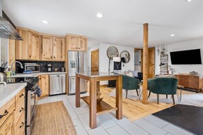 Fridge, microwave, oven, stovetop - Majestic Mountain Retreat, *Pet Friendly*, Large Deck w/ Hot Tub, Two Kitchens, Walk to Food, Drinks (Government Camp)