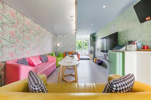 Interior - Happiness Pink B&B (Liuqiu)