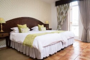 Free WiFi, bed sheets - Hotel Eberwein (Swakopmund)