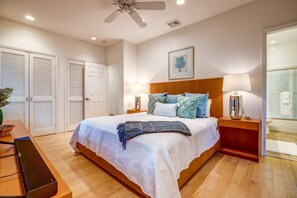 Unclassified image, 3 of 46, button