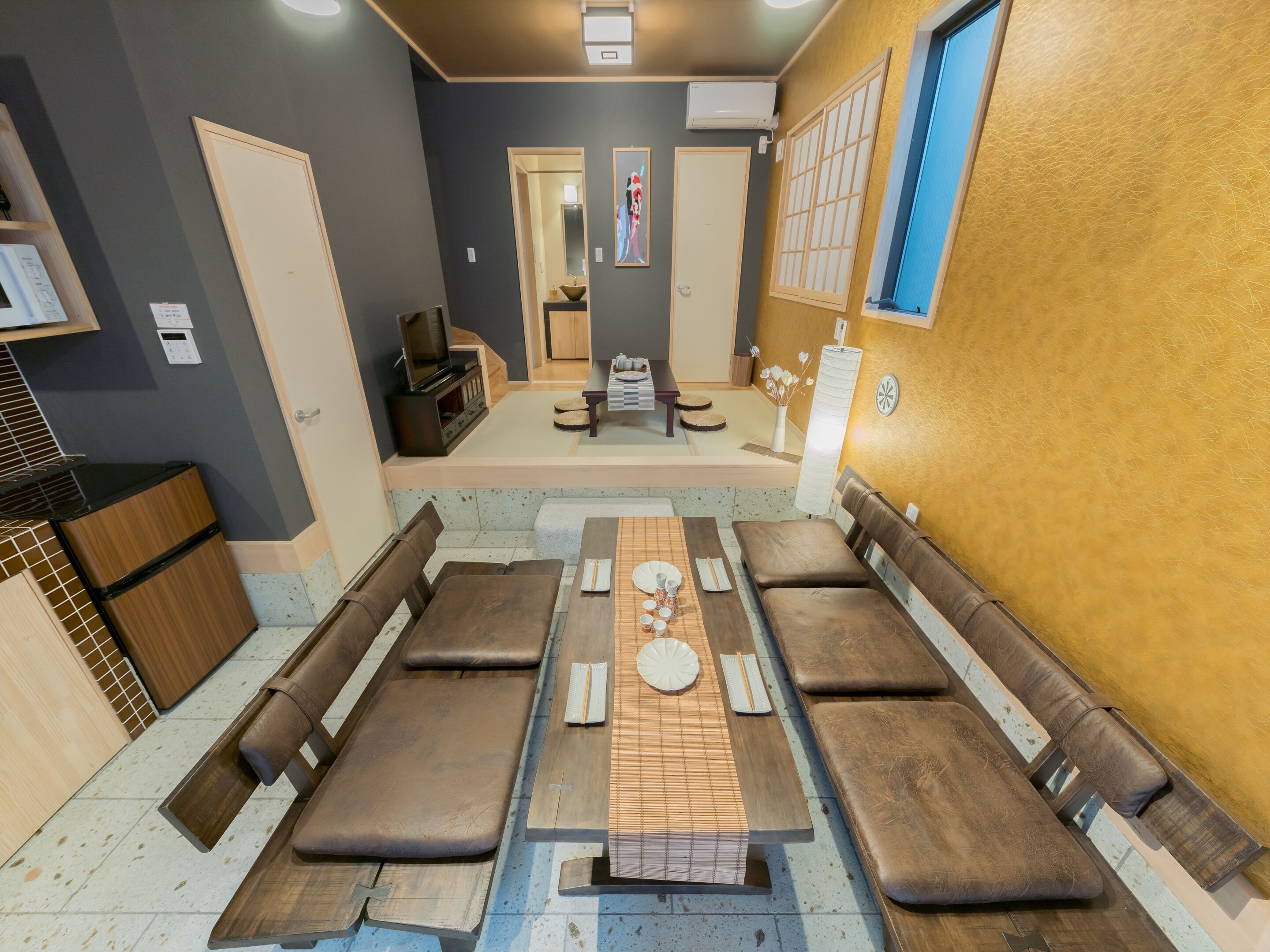 House | 1 bedroom, desk, WiFi (free), individually furnished