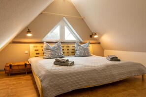 Unclassified image, 2 of 33, button - Karla maisonette vacation apartment with family bed - Holiday apartment (Karlshagen)