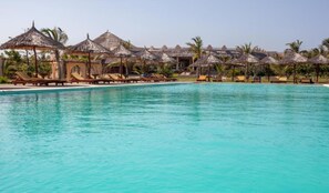 Outdoor pool - Seven Islands Resort (Watamu)