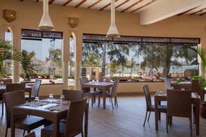 Restaurant - Seven Islands Resort (Watamu)