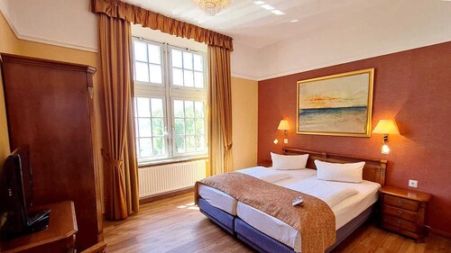 Tower suite castle lakeside - Seehotel Schloss Klink
